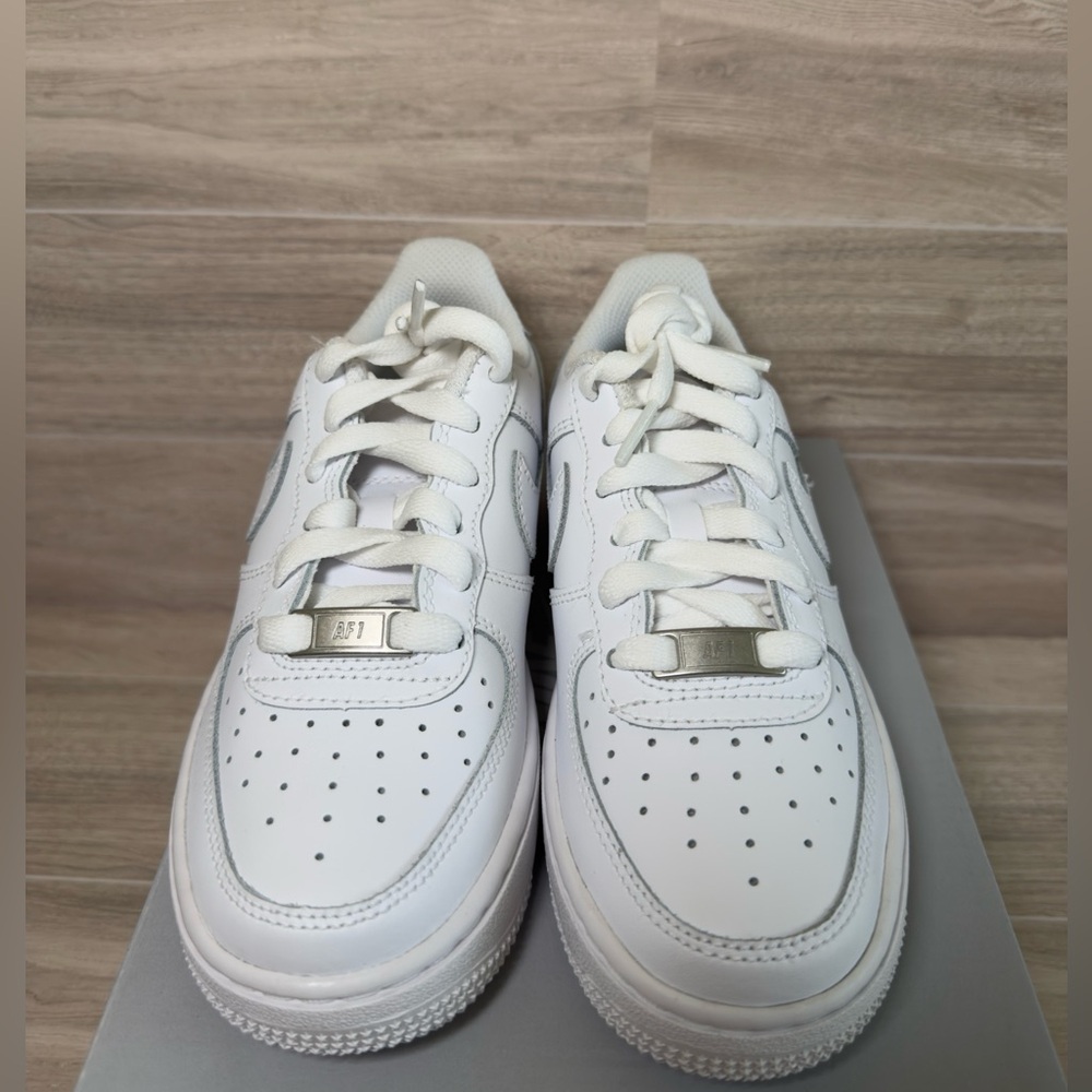 Nike Air Force 1 LE Big Kid’s